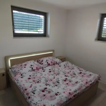 Apartman Anami Rabcsa